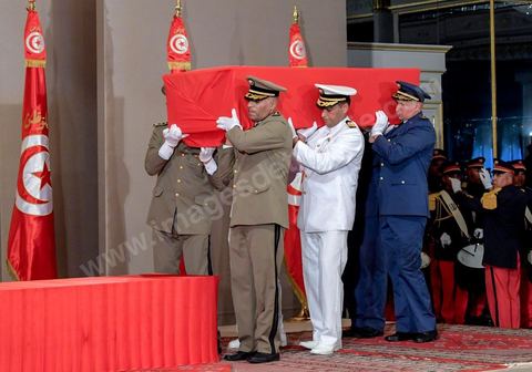 27 juillet 2019 : Cérémonie d'hommage au Président de la République tunisienne Béji Caid Essebsi, mort ce jeudi 25 juillet à 92 ans, au Palais de Carthage en présence de Emmanuel Macron, président français, du roi d'Espagne Philippe de Valois