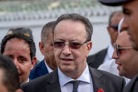 27 juillet 2019 : à la sortie du cimetière Hafedh Caïd Essebsi, fils du président défunt et chef du parti Nidaa Tounes. Obsèques nationales pour le Président de la République Béji Caïd Essebsi, décédé ce 25 juillet à 92 ans. Le cortège funéraire, après une cérémonie au palais présidentiel de Carthage, traverse la capitale Tunis pour rejoindre le caveau de la famille dans le cimetière du Jellaz à Tunis. 