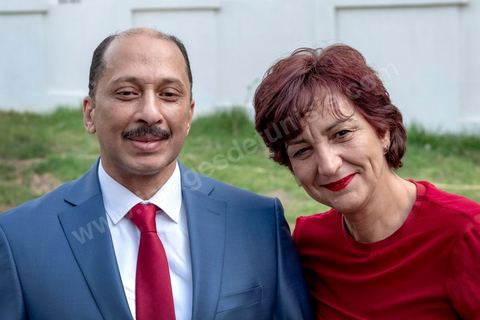 2 aout 2019 dépots de candidatures pour  les présidentielles anticipées en Tunisie du 15 septembre au Bureau de l'ISIE,  à Tunis Vendredi 2 août, 8h du matin devant le bureau de l’ISIE, l’Instance Supérieure Indépendante pour les Élections. pour Ce premier jour des dépôts de candidatures c’est l’engouement des candidats à l’ouverture à 8h, près d’une dizaine. Parmi les premiers, Mohamed Abbou, accompagné de sa femme Samia tous deux députés, candidat pour le parti du Courant Démocratique.