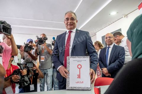 09 août 2019 : Dépot de candidature de Mohsen Marzouk pour son parti Machrou Tounes lors de ce dernier jour de dépots de candidature à l'ISIE pour les candidats à la présidentielle du 15 septembre, très forte affluence et 98 candidats au final mais seulement 25% des dossiers retnus en premier examen. 