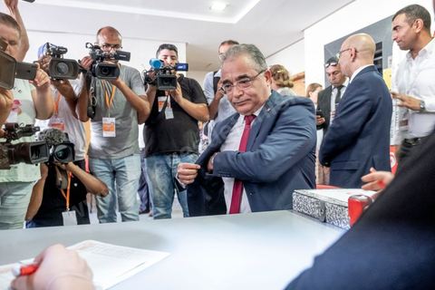 09 août 2019 : Dépot de candidature de Mohsen Marzouk pour son parti Machrou Tounes lors de ce dernier jour de dépots de candidature à l'ISIE pour les candidats à la présidentielle du 15 septembre, très forte affluence et 98 candidats au final mais seulement 25% des dossiers retnus en premier examen. 