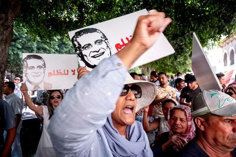 September 3, 2019: A rally in support of Nabil Karoui, a presidential candidate currently in prison, was held outside the Tunis courthouse. This morning, the Indictment Chamber—part of the Judicial, Economic, and Financial Division—is reviewing and ruling on the request for the release of Mr. Nabil Karoui, a candidate in the early presidential election, and at the Tunis Court of Appeals. Nabil Karoui has been imprisoned since August 23 following an arrest that is both questionable and troubling for Tunisian democracy, but even in prison, he remains a presidential candidate. 
