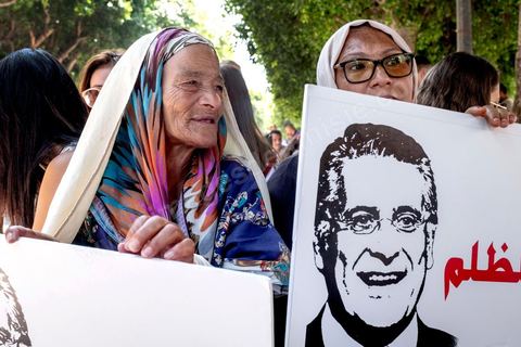 September 3, 2019: A rally in support of Nabil Karoui, a presidential candidate currently in prison, was held outside the Tunis courthouse. This morning, the Indictment Chamber—part of the Judicial, Economic, and Financial Division—is reviewing and ruling on the request for the release of Mr. Nabil Karoui, a candidate in the early presidential election, and at the Tunis Court of Appeals. Nabil Karoui has been imprisoned since August 23 following an arrest that is both questionable and troubling for Tunisian democracy, but even in prison, he remains a presidential candidate. 