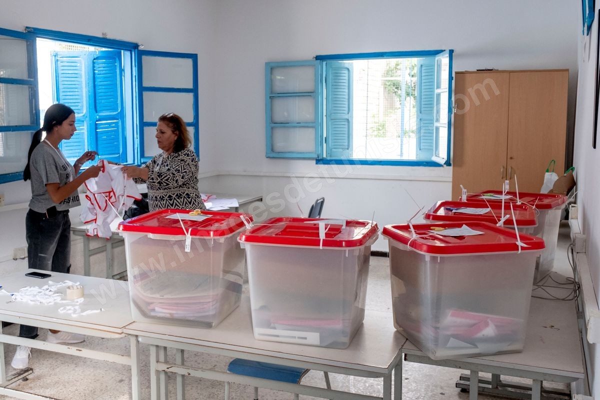 M40-900 Jour de vote 1er tour présidentielle 15092019