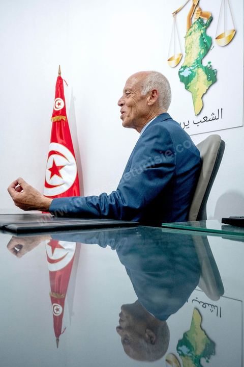 September 18: Profile of Kais Saïed, a presidential candidate who won the first round with 18.4% of the vote; he will face imprisoned candidate Nabil Karoui in the presidential runoff sometime in October. Kais Saïed, a law professor and an unconventional, independent candidate, is a conservative. Since his victory, he has received support not only from the Islamists of Ennahdha but also from losing candidates such as Abbou and Marzouki. Here he is in his campaign office in downtown Tunis. 