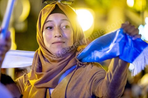 3 octobre 2019 : en cette fin de campagne électorale pour les légilsatives prévues ce dimanche 6 octobre, le parti Ennahdha organis eun grand meeting de cloture sur l'Avenue Habib Bourguiba à Tunis. En présence d'un grand nombre de militants du parti le meeting est plus une fête q'un meeting politique, le président du parti et candidat sur la circonscriptiond e Tunis 1 Rached Ghannouchi est venu saluer les militants accompagné de Adbalfattah Mourou, vice président du parti. 