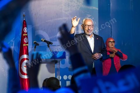 3 octobre 2019 : en cette fin de campagne électorale pour les légilsatives prévues ce dimanche 6 octobre, le parti Ennahdha organis eun grand meeting de cloture sur l'Avenue Habib Bourguiba à Tunis. En présence d'un grand nombre de militants du parti le meeting est plus une fête q'un meeting politique, le président du parti et candidat sur la circonscriptiond e Tunis 1 Rached Ghannouchi est venu saluer les militants accompagné de Adbalfattah Mourou, vice président du parti. 
