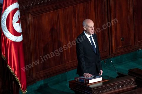 October 23, 2019: Kais Saied, the new president of the republic elected on October 13, arrived at the Assembly of the Representatives of the People to take the oath of office and deliver a speech. Before a packed chamber—including members of parliament, government officials, political figures, and ambassadors— Kais Saied declared that Tunisia had carried out a “true revolution, in a new sense of the word, because revolutions are generally waged against legitimacy, but what happened in Tunisia was a true revolution that utilized the very tools of legitimacy themselves.” In his view, “everyone here bears a responsibility—the responsibility to respond to the people in their demand for freedom and dignity. The wait has been all too long, and no one has the right to disappoint them.”