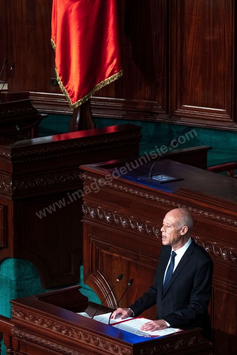 October 23, 2019: Kais Saied, the new president of the republic elected on October 13, arrived at the Assembly of the Representatives of the People to take the oath of office and deliver a speech. Before a packed chamber—including members of parliament, government officials, political figures, and ambassadors— Kais Saied declared that Tunisia had carried out a “true revolution, in a new sense of the word, because revolutions are generally waged against legitimacy, but what happened in Tunisia was a true revolution that utilized the very tools of legitimacy themselves.” In his view, “everyone here bears a responsibility—the responsibility to respond to the people in their demand for freedom and dignity. The wait has been all too long, and no one has the right to disappoint them.”