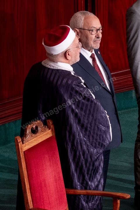 13 novembre 2019 : Abdelfattah Mourou, président de l'ARP apr interim transmets son siège à Rached Ghannouchi. L’Assemblée des Représentants du Peuple a tenu ce mercredi sa première séance plénière de la nouvelle législature suite aux élections du 6 octobre sous la présidence du doyen des députés Rached Ghannouchi, président du parti Ennahdha et candidat à la présidence de l'ARP. Après des premiers échanges houleux, notamment de la députée Abir Moussi, les députés ont élu avec 123 voix sur 217 Rached Ghannouchi nouveau Président de l'ARP grâce au soutien de dernière minute du parti de Nabil Karoui, Qalb Tounes, malgré une campagne anti Ennahdha. Samira Chaouchi, députée du parti Qalb Tounes est ensuite élue vice présidente de l'ARP.