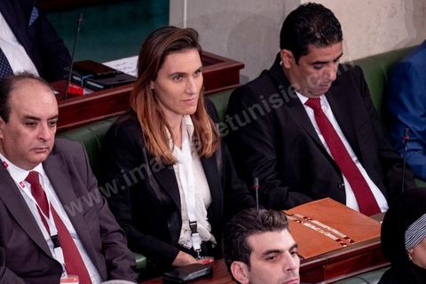 13 novembre 2019 : Olfa Terras Rambourg la seule élue de son mouvement Aich Tounsi. L’Assemblée des Représentants du Peuple a tenu ce mercredi sa première séance plénière de la nouvelle législature suite aux élections du 6 octobre sous la présidence du doyen des députés Rached Ghannouchi, président du parti Ennahdha et candidat à la présidence de l'ARP. Après des premiers échanges houleux, notamment de la députée Abir Moussi, les députés ont élu avec 123 voix sur 217 Rached Ghannouchi nouveau Président de l'ARP grâce au soutien de dernière minute du parti de Nabil Karoui, Qalb Tounes, malgré une campagne anti Ennahdha. Samira Chaouchi, députée du parti Qalb Tounes est ensuite élue vice présidente de l'ARP.