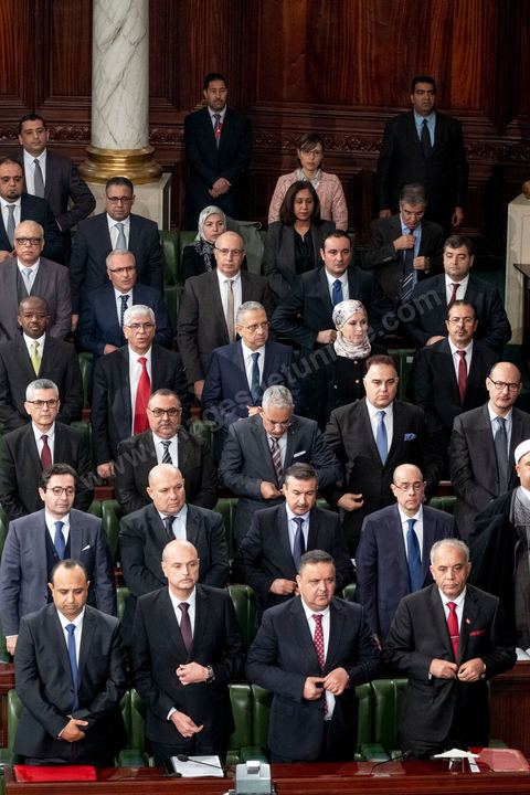 10 janvier 2020 : après près de 2 mois de tractactions pour la formation du gouvernement de Habib Jemli, le Premier Ministre proposé par Ennahdha présente aujourd'hui à l'Assemblée (ARP) son gouvernement et programme pour le vote de confiance. Dans une atmosphère tendue, les bruits de couloirs annoncent l'échec du vote prévu dans la soirée. En cas de rejet, ce sera à Kais Saied, Président de la République de proposer un candidat à la Présidence du gouvernement qui aura deux mois de plus pour former et obtenir le vote de confiance de son gouvernement à l'ARP.