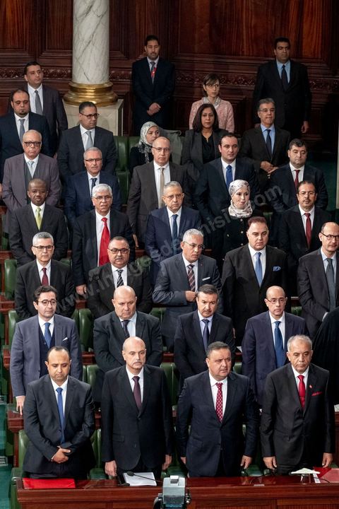 10 janvier 2020 : après près de 2 mois de tractactions pour la formation du gouvernement de Habib Jemli, le Premier Ministre proposé par Ennahdha présente aujourd'hui à l'Assemblée (ARP) son gouvernement et programme pour le vote de confiance. Dans une atmosphère tendue, les bruits de couloirs annoncent l'échec du vote prévu dans la soirée. En cas de rejet, ce sera à Kais Saied, Président de la République de proposer un candidat à la Présidence du gouvernement qui aura deux mois de plus pour former et obtenir le vote de confiance de son gouvernement à l'ARP.