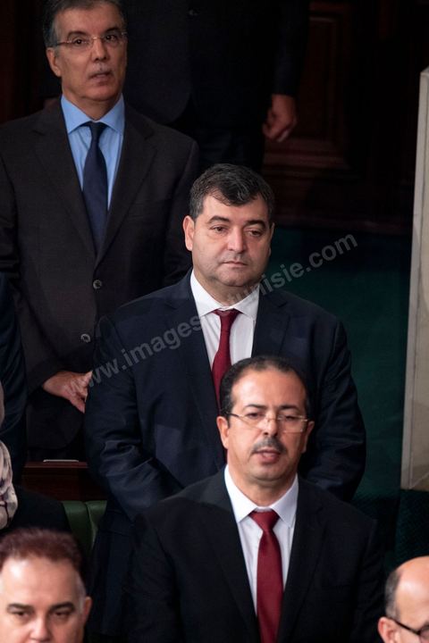 10 janvier 2020 : après près de 2 mois de tractactions pour la formation du gouvernement de Habib Jemli, le Premier Ministre proposé par Ennahdha présente aujourd'hui à l'Assemblée (ARP) son gouvernement et programme pour le vote de confiance. Dans une atmosphère tendue, les bruits de couloirs annoncent l'échec du vote prévu dans la soirée. En cas de rejet, ce sera à Kais Saied, Président de la République de proposer un candidat à la Présidence du gouvernement qui aura deux mois de plus pour former et obtenir le vote de confiance de son gouvernement à l'ARP.