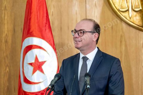January 24, 2020: First press conference by Elyes Fakhfakh, who was directly appointed by President Kais Saied as Head of Government to form the new government and seek a vote of confidence from the Assembly. He outlined the guiding principles for forming his government, which he envisions as political, lean, and cohesive. “It will be a harmonious and lean government, with no more than 25 ministers, to ensure maximum efficiency. It will include young and female talent and will be announced as soon as possible.”