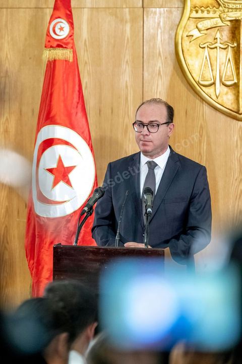 January 24, 2020: First press conference by Elyes Fakhfakh, who was directly appointed by President Kais Saied as Head of Government to form the new government and seek a vote of confidence from the Assembly. He outlined the guiding principles for forming his government, which he envisions as political, lean, and cohesive. “It will be a harmonious and lean government, with no more than 25 ministers, to ensure maximum efficiency. It will include young and female talent and will be announced as soon as possible.”