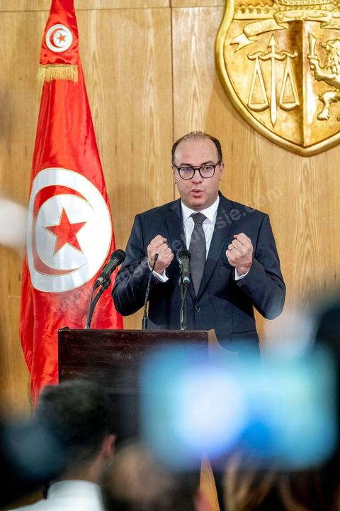 January 24, 2020: First press conference by Elyes Fakhfakh, who was directly appointed by President Kais Saied as Head of Government to form the new government and seek a vote of confidence from the Assembly. He outlined the guiding principles for forming his government, which he envisions as political, lean, and cohesive. “It will be a harmonious and lean government, with no more than 25 ministers, to ensure maximum efficiency. It will include young and female talent and will be announced as soon as possible.”