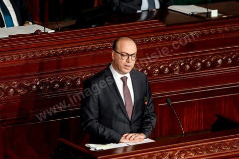 26 février 2020 : Discours de Elyes Fakhfakh devant l'ARP lors du vote de confiance du gouvernement de Elyes Fakhfakh, Premier ministre proposé par le président Kais Saied, à l'assemblée des Représentants du Peuple. Après la présentation des membres du gouvernement, le premier ministre nommé présente son programme pour le vote de confiance qui doit avoir lieu dasn la soirée après les questions des parlementaires. 