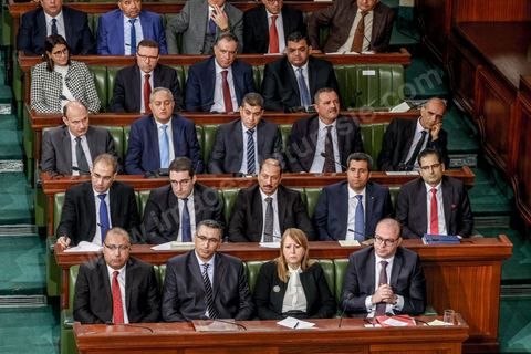26 février 2020 : les ministres du gouvernement de Elyes Fakhfakh  lors du vote de confiance du gouvernement de Elyes Fakhfakh, Premier ministre proposé par le président Kais Saied, à l'assemblée des Représentants du Peuple. Après la présentation des membres du gouvernement, le premier ministre nommé présente son programme pour le vote de confiance qui doit avoir lieu dasn la soirée après les questions des parlementaires. 