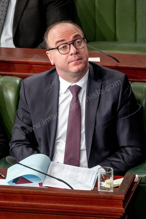 26 février 2020 : Elyes Fakhfakh devant l'ARP lors du vote de confiance du gouvernement de Elyes Fakhfakh, Premier ministre proposé par le président Kais Saied, à l'assemblée des Représentants du Peuple. Après la présentation des membres du gouvernement, le premier ministre nommé présente son programme pour le vote de confiance qui doit avoir lieu dasn la soirée après les questions des parlementaires. 