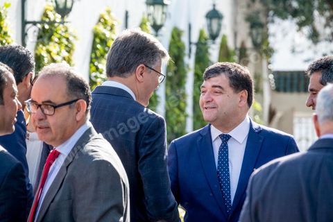 28 février 2020 : René Trabelsi et son successeur au ministère du tourisme et de l'artisanat Mohamed Ali Toumi à la passation de pouvoir entre les deux chefs de gouvernement, Youssef Chahed, sortant, et Elyes Fakhfakh, fraichement investi par le parlement. La cérémonie que c'est déroulé en présence des memebres des deux gouvernements commença par un discours de Youssef Chahed puis de Elyes Fakhfakh. 