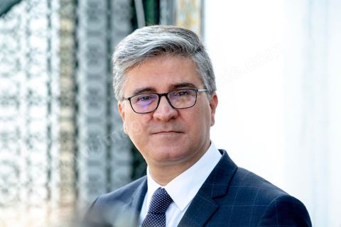 28 février 2020 : le nouveau ministre du tourisme et de l'artisanat Mohamed Ali Toumi à la passation de pouvoir entre les deux chefs de gouvernement, Youssef Chahed, sortant, et Elyes Fakhfakh, fraichement investi par le parlement. La cérémonie que c'est déroulé en présence des memebres des deux gouvernements commença par un discours de Youssef Chahed puis de Elyes Fakhfakh. 