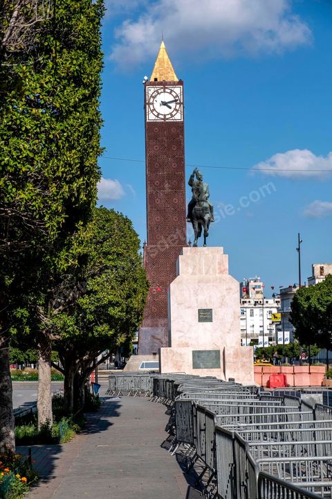 April 4, 2020: Downtown Tunis and its major thoroughfares, including Habib Bourguiba Avenue, were deserted during the government-imposed lockdown due to COVID-19. A curfew was also in effect during this period, from 6 p.m. until 6 a.m. 