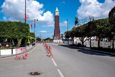April 4, 2020: Downtown Tunis and its major thoroughfares, including Habib Bourguiba Avenue, were deserted during the government-imposed lockdown due to COVID-19. A curfew was also in effect during this period, from 6 p.m. until 6 a.m. 