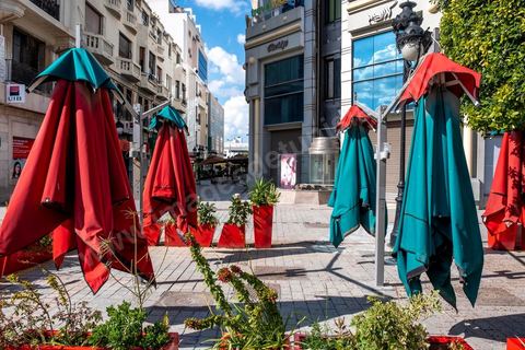 April 4, 2020: Downtown Tunis and its major thoroughfares, including Habib Bourguiba Avenue, were deserted during the government-imposed lockdown due to COVID-19. A curfew was also in effect during this period, from 6 p.m. until 6 a.m. 