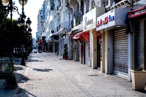 April 4, 2020: Downtown Tunis and its major thoroughfares, including Habib Bourguiba Avenue, were deserted during the government-imposed lockdown due to COVID-19. A curfew was also in effect during this period, from 6 p.m. until 6 a.m. 