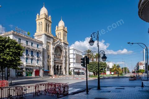 April 4, 2020: Downtown Tunis and its major thoroughfares, including Habib Bourguiba Avenue, were deserted during the government-imposed lockdown due to COVID-19. A curfew was also in effect during this period, from 6 p.m. until 6 a.m. 