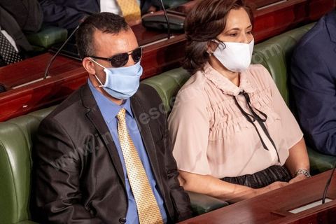1er septembre 2020 : Walid Zidi,  premier aveugle nommé ministre de la culture. Hichem Mechichi devant l'ARP lors du vote de confiance du gouvernement de Hichem Mechichi, Premier ministre proposé par le président Kais Saied suite à la démission de Elyes Fakhfakh demandé un mois plus tot par le Président, à l'assemblée des Représentants du Peuple. Après la présentation des membres du gouvernement, le premier ministre nommé présente son programme pour le vote de confiance qui doit avoir lieu dans la soirée après les questions des parlementaires. 
