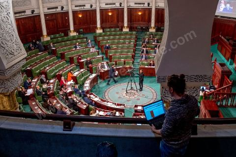 2 décembre 2020 : à l'Assemblée des Représentants du Peuple (ARP) jour de débat du projet de loi de finance, budget du Ministère de l'agriculture pour 2021, seul une trentaine (sur 217) députés présents. Séance présidée par Rached Ghannouchi Président de l'ARP et du parti islamiste Ennahdha. 