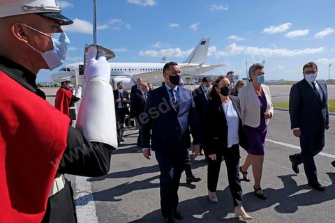 Arrived in Tunis airport of Ylva Johansson, European Commissioner for Home Affairs, and Luciana Lamorgese, Interior Ministery of Italia, will visit Tunisia on Thursday 20 and Friday 21 May 2021.