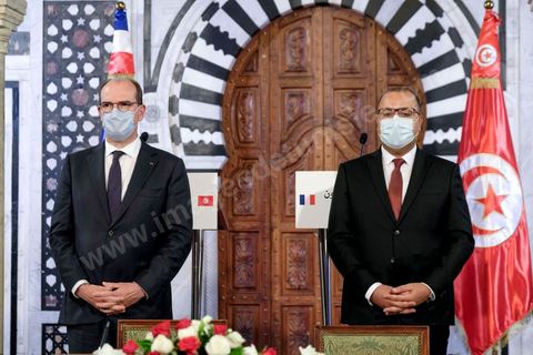 3 juin 2021 : Signateure contrats et déclaration presse lors de la rencontre entre Hichem Mechichi, chef du gouvernement tunisien et Jean CASTEX, Premier ministre, dans le cadre de sa visite à Tunis à l’occasion du 3ème Haut Conseil de Coopération franco-tunisien, accompagné de M. Jean-Yves LE DRIAN, ministre de l'Europe et des Affaires étrangères, de Mme Frédérique VIDAL, ministre de l'Enseignement supérieur, de la Recherche et de l'Innovation, de M. Jean-Baptiste DJEBBARI, ministre délégué auprès de la ministre de la Transition écologique, chargé des Transports, de M. Alain GRISET, ministre délégué auprès du ministre de l’Économie, des Finances et de la Relance, chargé des Petites et Moyennes Entreprises. POOL