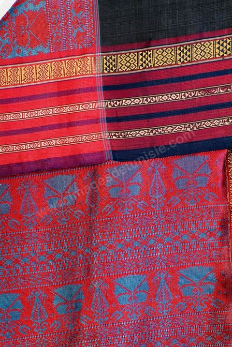 Costumes traditionnels et textiles tunisiens - Collection Lalla Hadria Museum - Djerba Explore