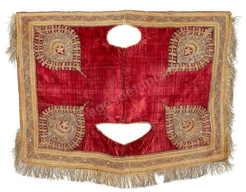 Costumes traditionnels et textiles tunisiens - Collection Lalla Hadria Museum - Djerba Explore