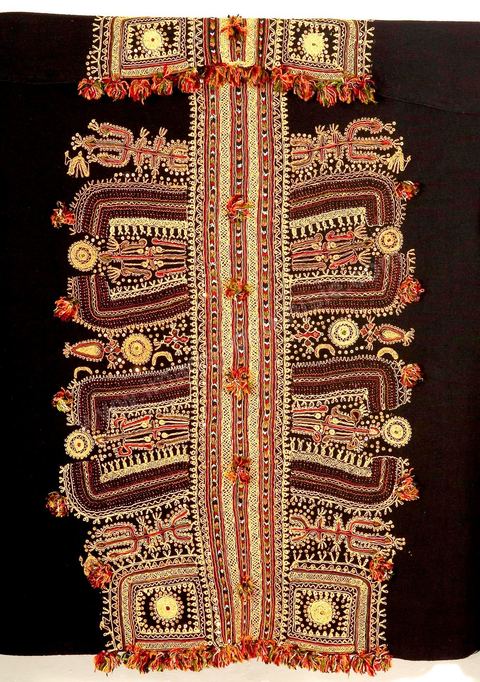 Costumes traditionnels et textiles tunisiens - Collection Lalla Hadria Museum - Djerba Explore