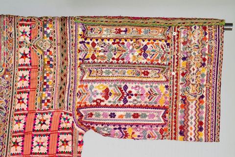 Costumes traditionnels et textiles tunisiens - Collection Lalla Hadria Museum - Djerba Explore