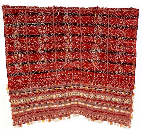 Costumes traditionnels et textiles tunisiens - Collection Lalla Hadria Museum - Djerba Explore