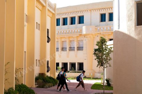 Vue exterieur des batiments de l'International School of Carthage ISC - Ecole International de Carthage - Ecole privée couvrant les enseignements de la maternelle au lycée