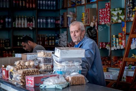 Epicerie / Hanout de Mohamed Ben Moussa sur la grande place du marché de Erriadh