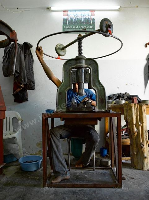 Atelier de bijouterie dans le quartier juif de Hara Kebira dasn la banlieue de Houmt Souk sur l'île de Djerba
