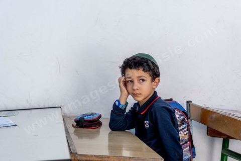 À Hara Kbira, quartier juif à Houmt Souk, école des garçons et filles juifs, par alternance, de la Fondation Toura ve Hanoukh ( torah et éducation).
