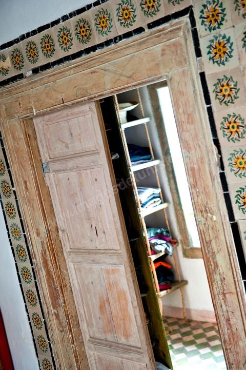 Chambre à coucher dans la Maison de Marouane et Sondos Ben Milled dans la medina de Tunis