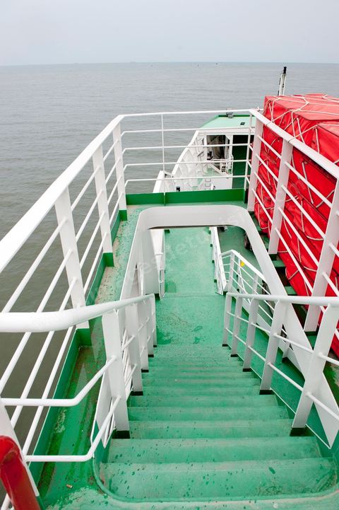 Traversée pour rejoindre à bord du bateau les îles de Kerkennah