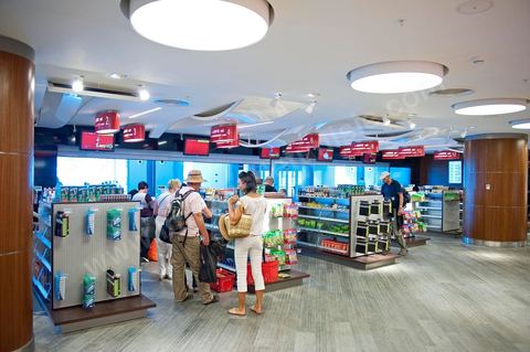 Zone d'embarquement et de Duty Free. Aéroport international d'Enfidha Zine El Abidine Ben Ali