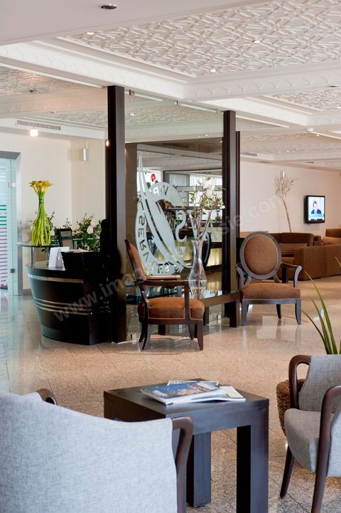 Salon AVS à l'aéroport de Tunis Carthage. VIP Services pour les voyageurs haut de gamme