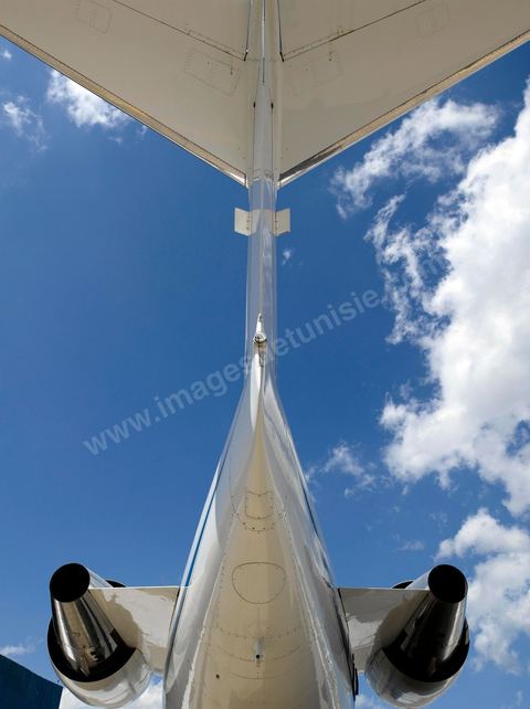 Jet privé sur aéroport de Tunis - Compagnie aérienne privée Tunisavia, location Hélicoptère et Jet privé en Tunisie