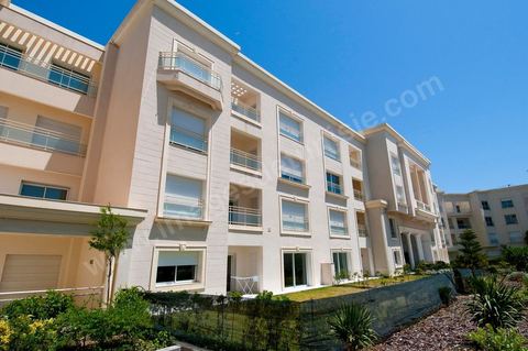 Complexe résidentiel de luxe "Le Trianon" aux Berges du Lac de Tunis